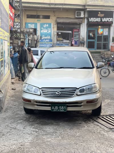 Nissan Sunny 2005