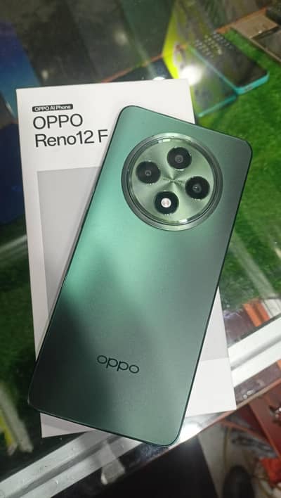 reno 12 in warranty 8/256 complete box