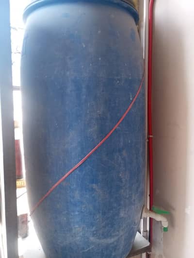 water drum approx 350 galan