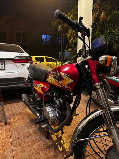 Honda CG 125 Used 1st Owner Single Hand Driven