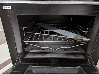 Crown Built-in Gas Oven (Baking & Grilling) with Rotisserie