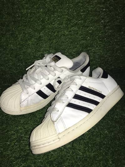 Thrifted/Preloved Adidas Sneakers