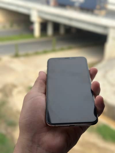 iphone xsmax pta approve 512gb