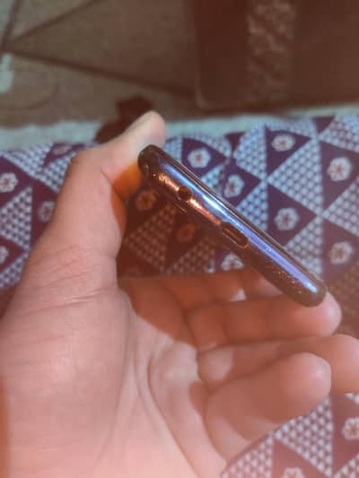 motrolla 5 g one perfect in working phone but touch is broken