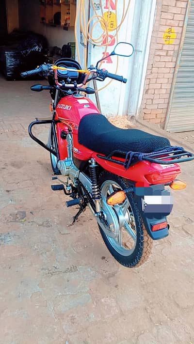 بہترین بائک ہے جو لے گا وہ یاد کرے گا