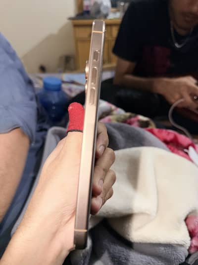 Iphone 16 pro max 256gb jv deserts titanium with box