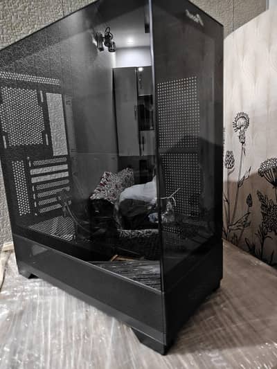 Thunder Fox like Case no fans.