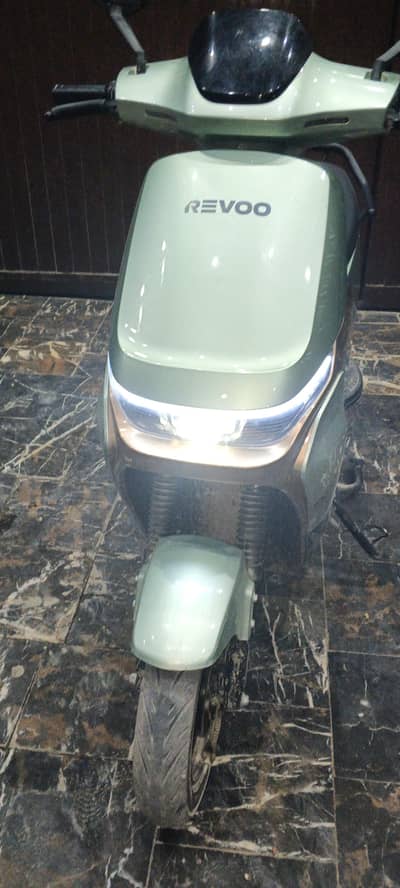 AOA model a11 sv revoo