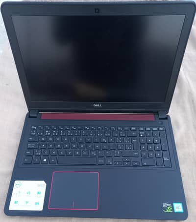 i7-6700HQ 4GB Nividia GTX 960M