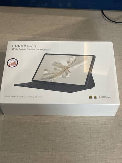 Honor Pad 9 8GB/256 GB 12.1 Inch Screen With Smart Keyboard.