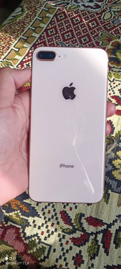 Apple iPhone 8 Plus