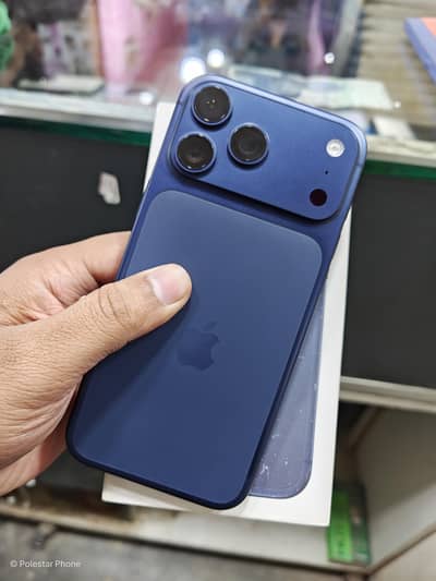 iPhone 17 Pro Max Deep Blue