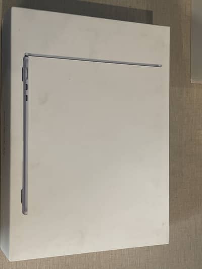 Macbook Air 13 Inch , M4 Chip , 256 GB , 16 GB RAM , Brand New