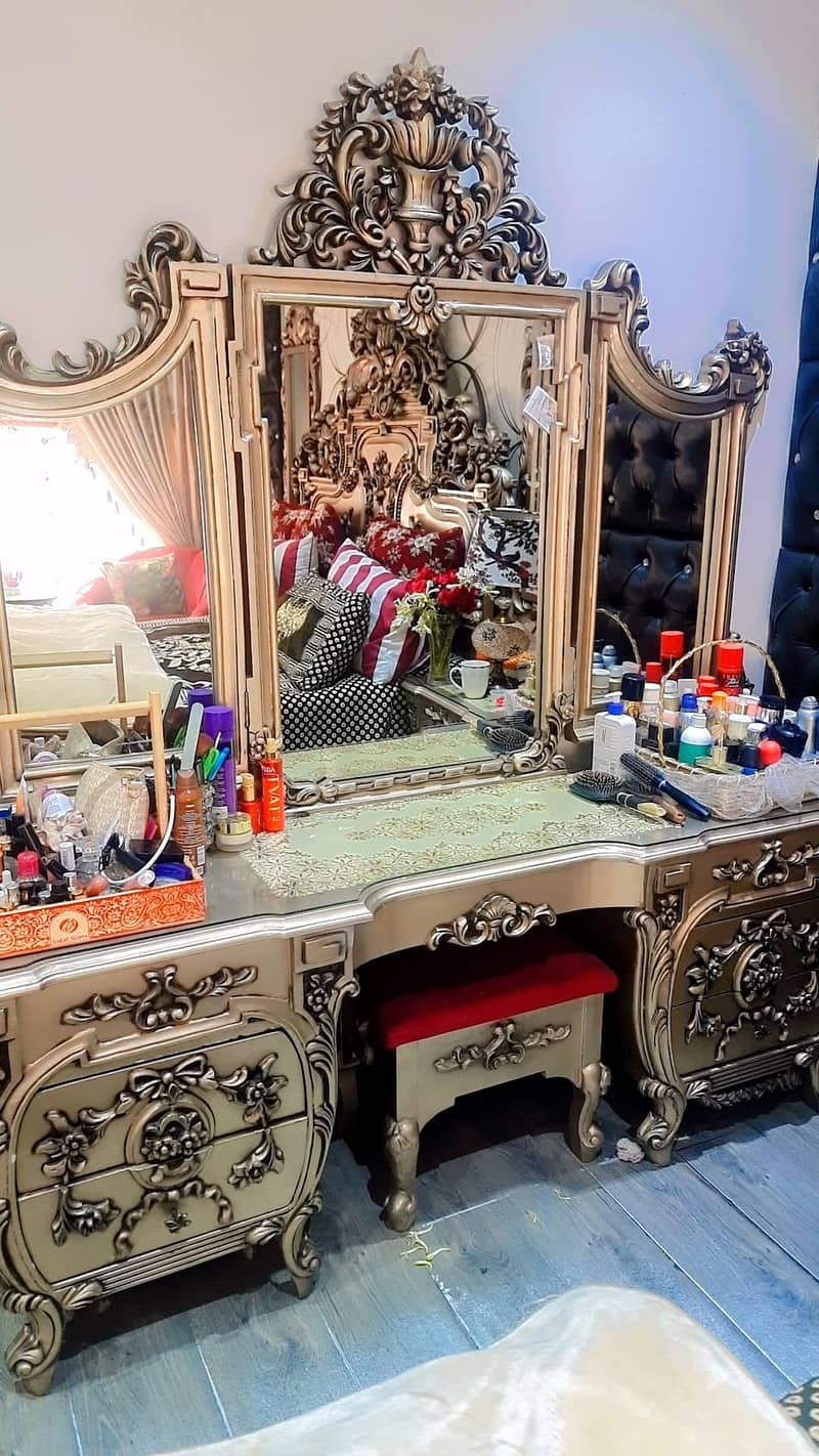 solid wood bed set 2