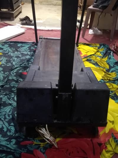 treadmill and body massage