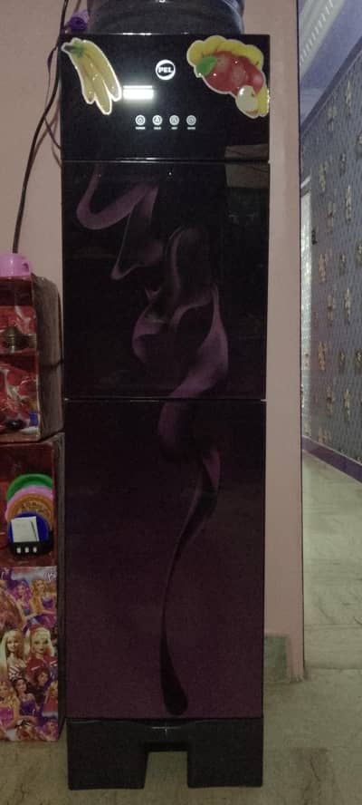 water dispenser with refrigerator