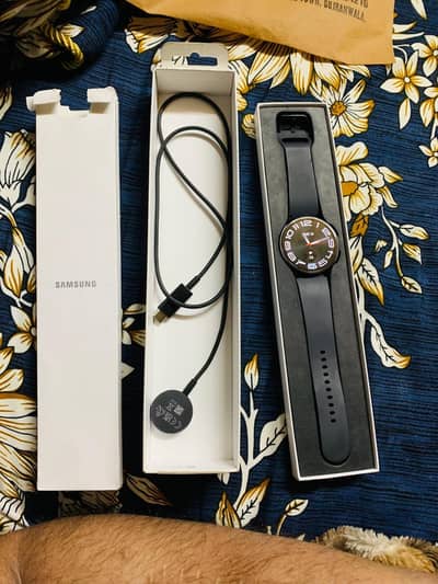 Samsung Galaxy Watch 6 44mm 9/10 complete box