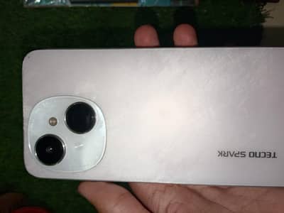 Tecno spark Go1