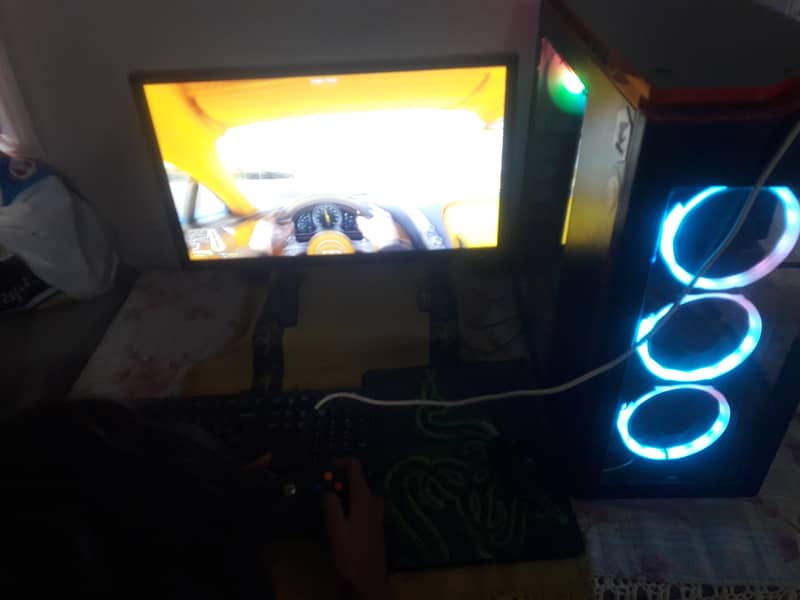 computer gaming PC sets 6