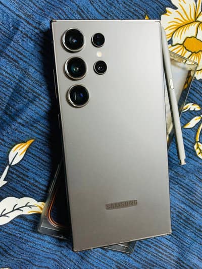 samsung S24 ultra 12/256