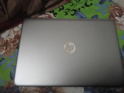 hp 6th generation core i5 16/256
