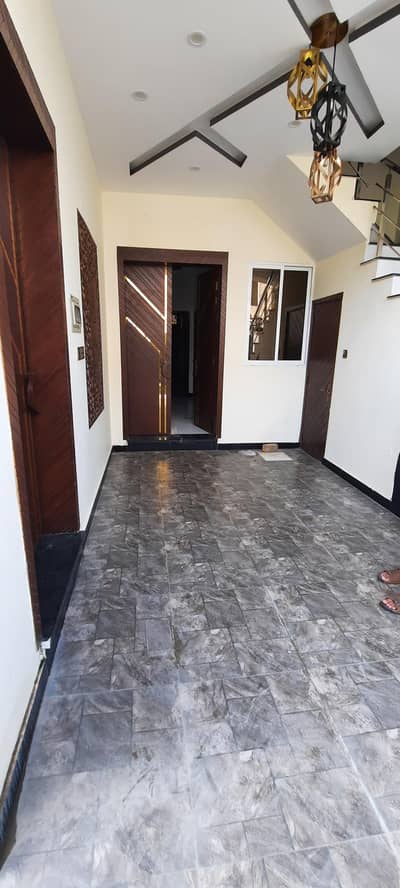 7 Marla double storey house with gas