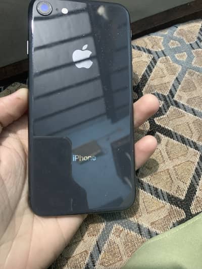 iPhone 8