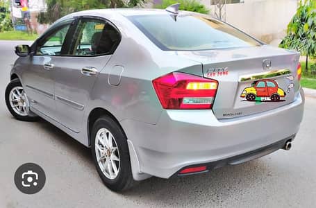 Car Driver ki zarorat ha