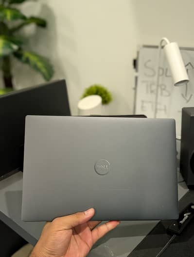 Dell XPS 13 PLUS i7 12th Gen OLED