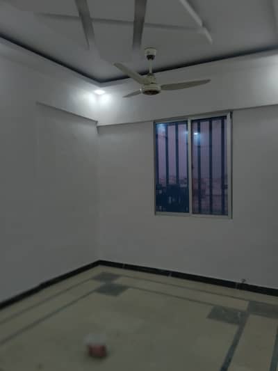 2 bed lounge portion available for rent in north Karachi