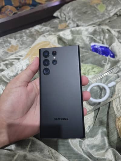 Samsung s22 ultra 12gb 256gb non pta sim time 4 months