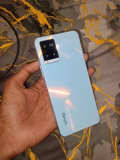 vivo y21s he 6.128 GB he my number  03114424337