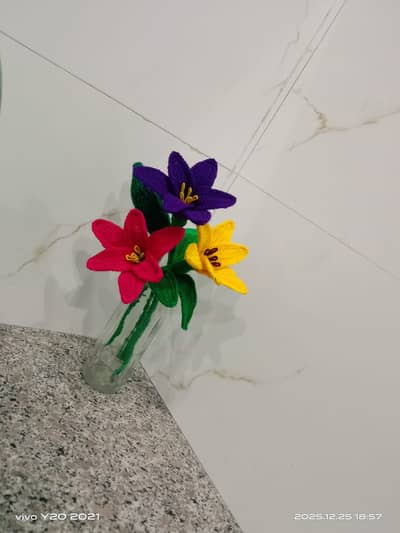 Crochet lilly flowers 