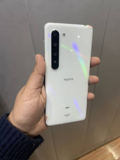 Aquas r5g 12gb 256gb