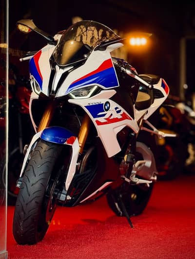 BMW S1000RR 400cc Dual Cylinder Heavy Bike
