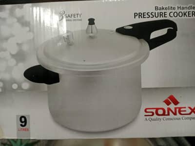 Sonex 9L Pressure Cooker New