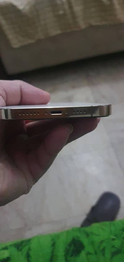 Iphone 12 Pro Max Gold  64 GB with Box