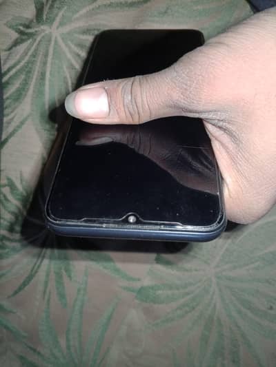 i am selling this phone