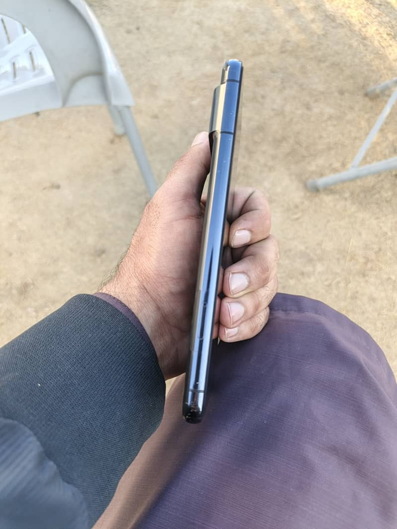 Google Pixel 8 Pro 4