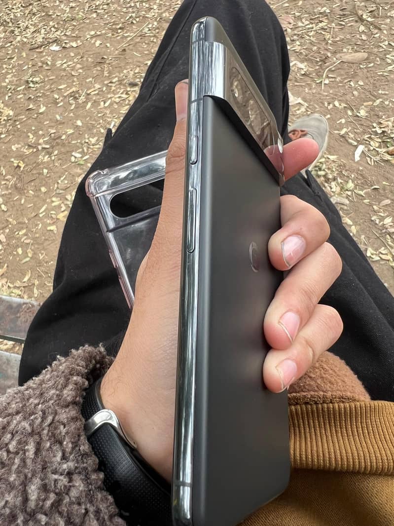 Google Pixel 8 Pro 7