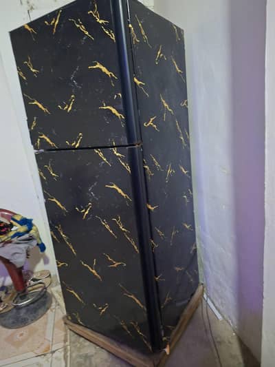 “Dawlance Double Door Fridge – Stylish Marble Look – For Sale”