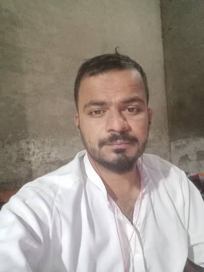 Mujhe job chaiye (Driver 10yrs experience)