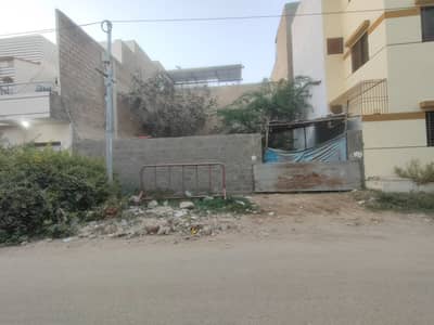 120 yard plot for sale 40 ft road