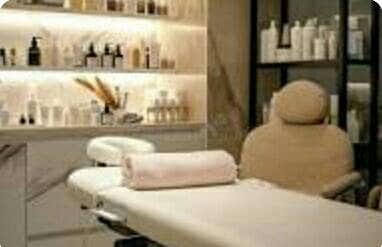 need female staff spa saloon work