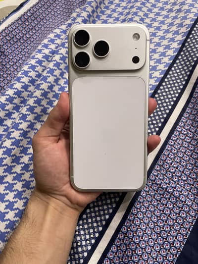 Iphone 17 pro max both esim non active factory unlock 100% health