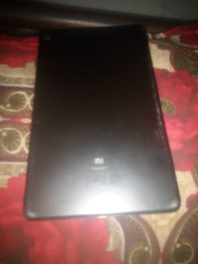 iPad 4 tablet for sell so contact me 03363040878 or 03299979050