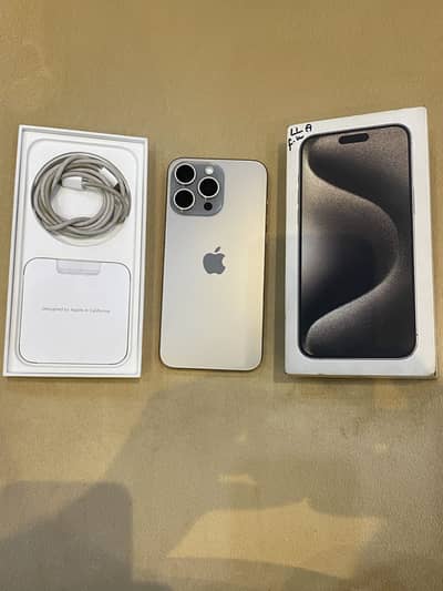 I phone 15 pro Max J v 256  99% battery Health 10 by 10 with Box