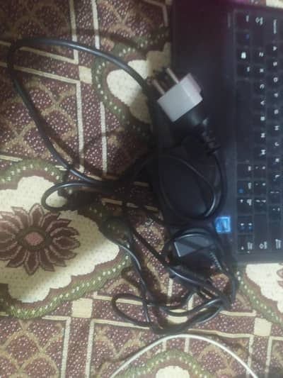 Dell latitude 3180,  condition 9/10  urgent sale