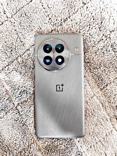 One Plus 13 Snapdragon 8 Elite Flagship