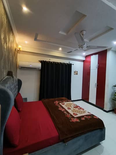 Luxury one bed fully furnished apartments. 0318*09179*53